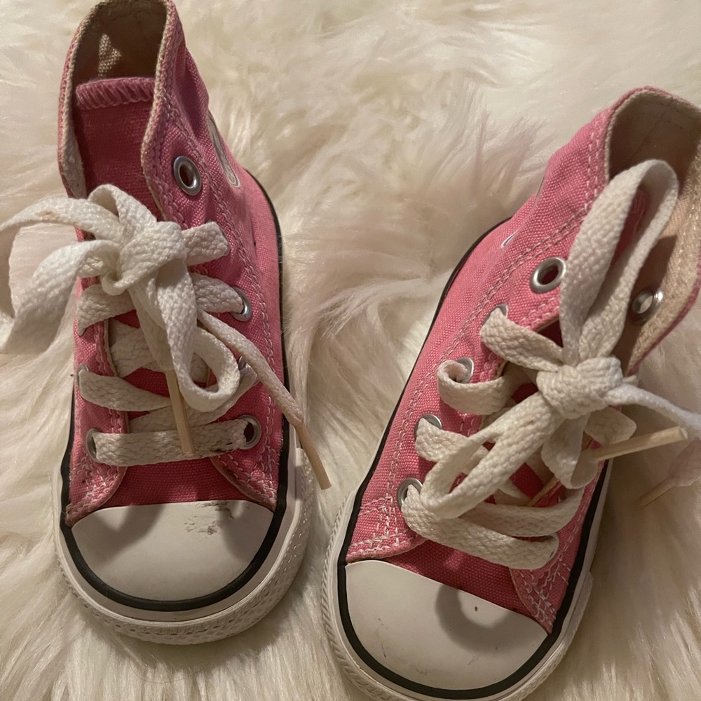 Gently Used Toddler Converse